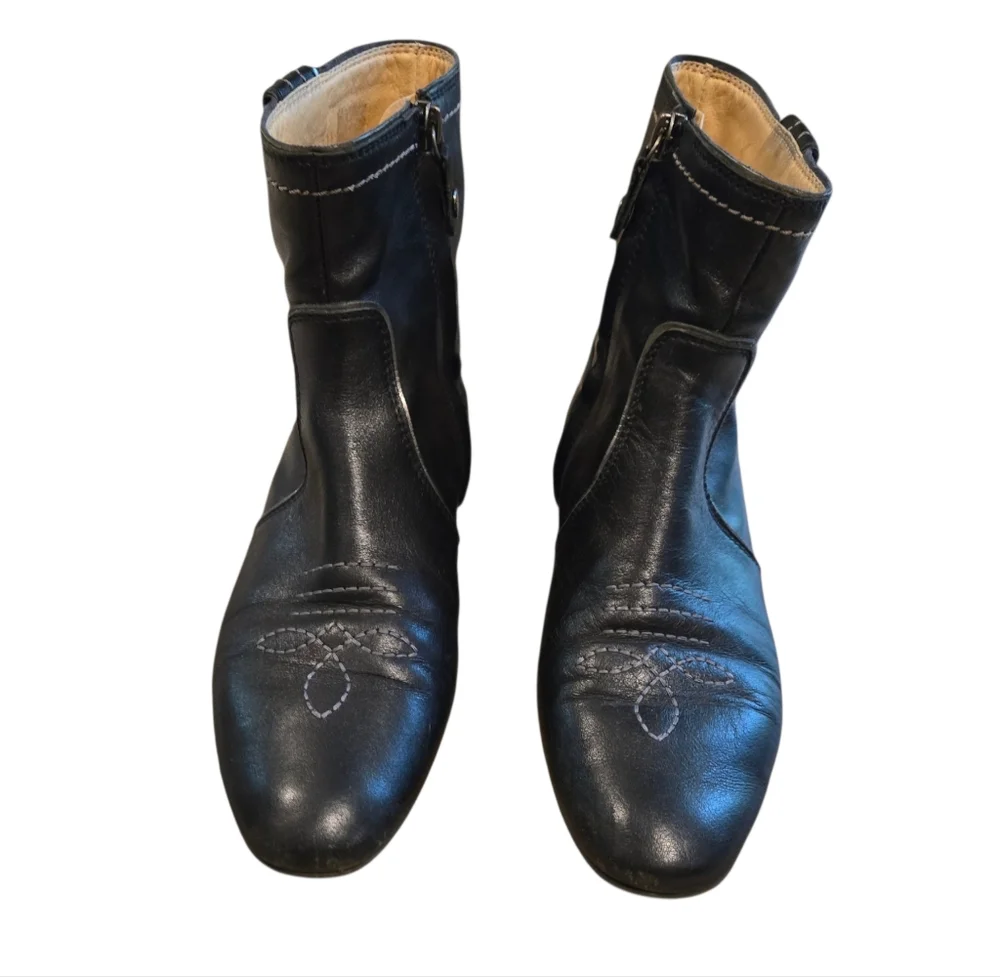 GEOX Respira Waterproof Black Leather Ankle Boots Silver Trim Sz 7 (37.5 EU)